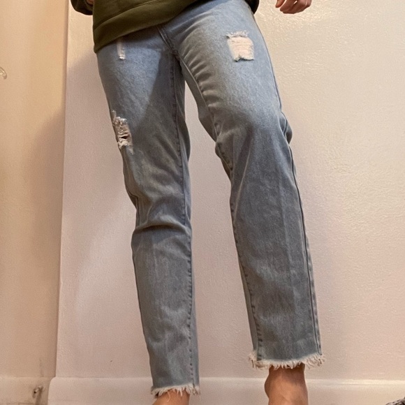 Shein High Waisted Mom Jean Distressed Size XS - Picture 14 of 15